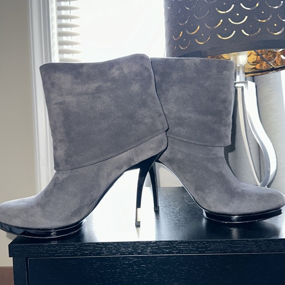 Gucci booties - Picture 2 of 6